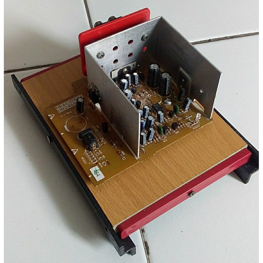 Amplifier copotan Polytron LA 44401