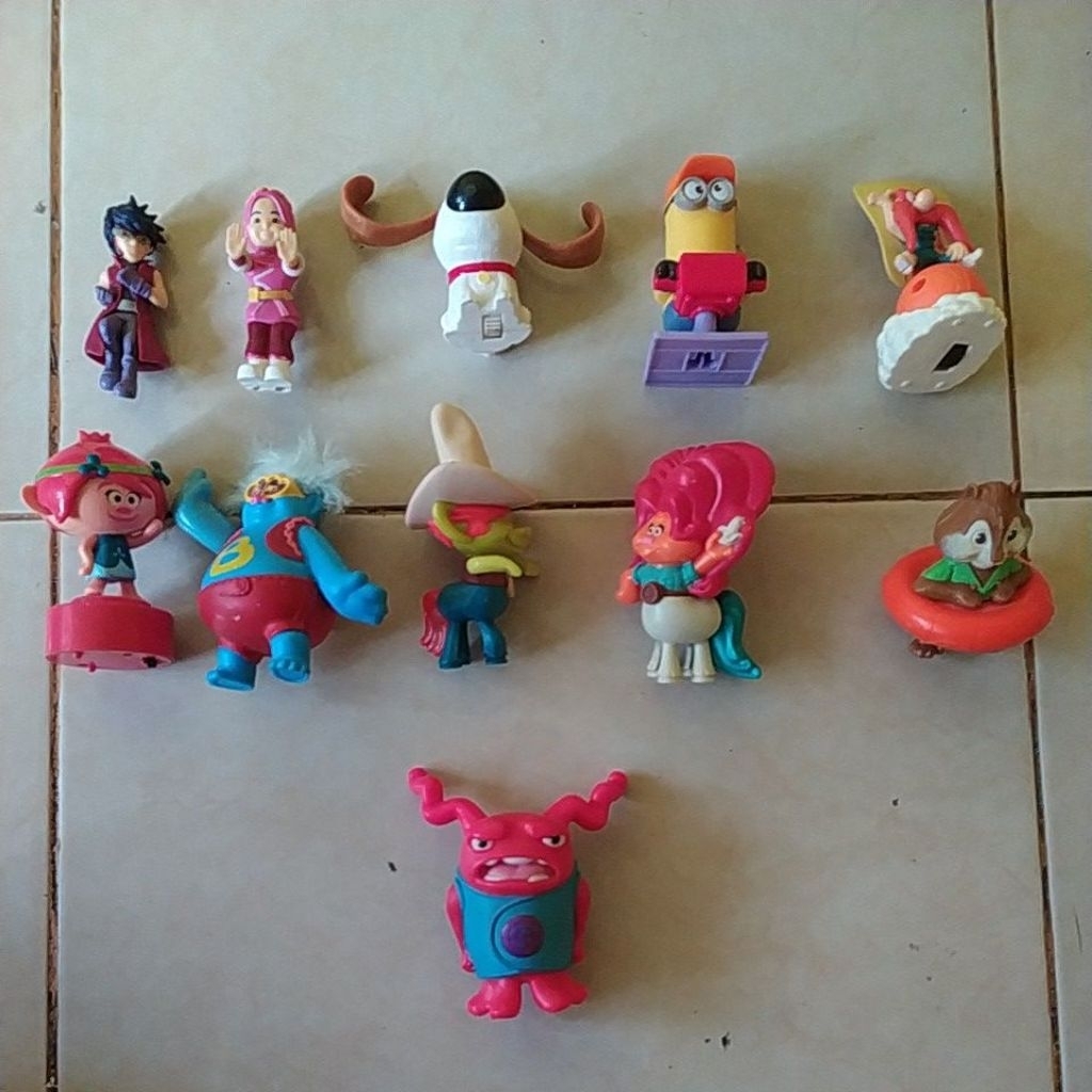mainan bekas MCD