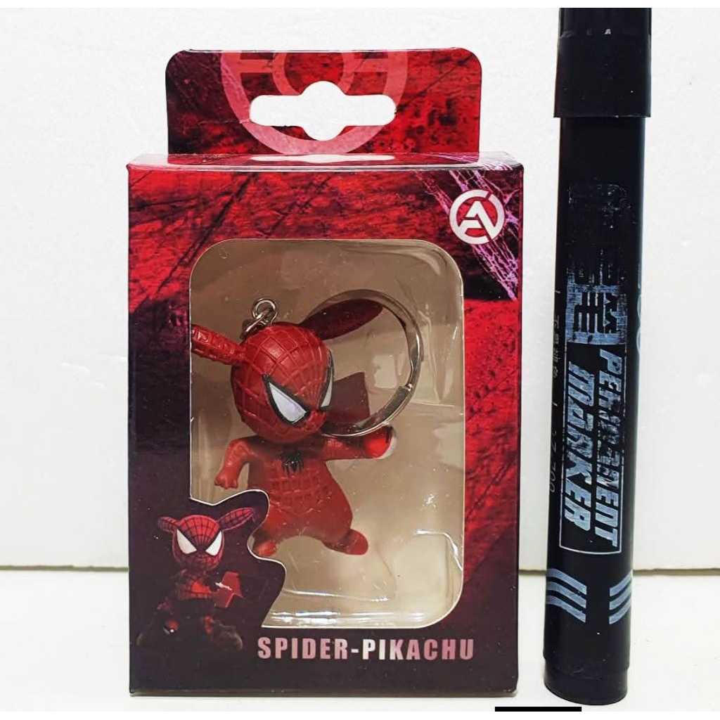 Mainan action figureSpider-Pikachu keychain featuring a crossover design between Marvel's Spider-Man