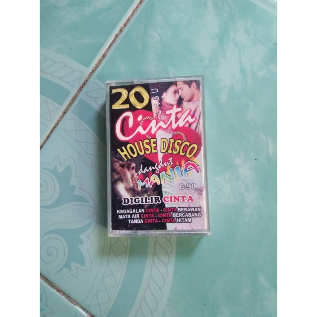 Kaset 20 dangdut mania house Dangdut cinta