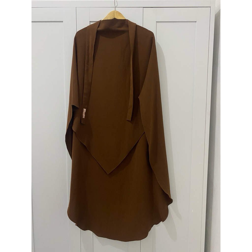 (PRELOVED) FK Clarissa by Alfi huraiyah