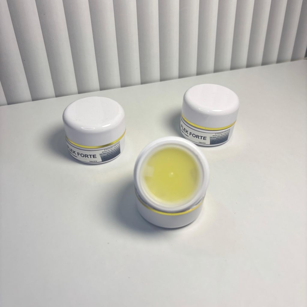 Krim Malam Flek Forte Untuk Flek Melasma Glowing