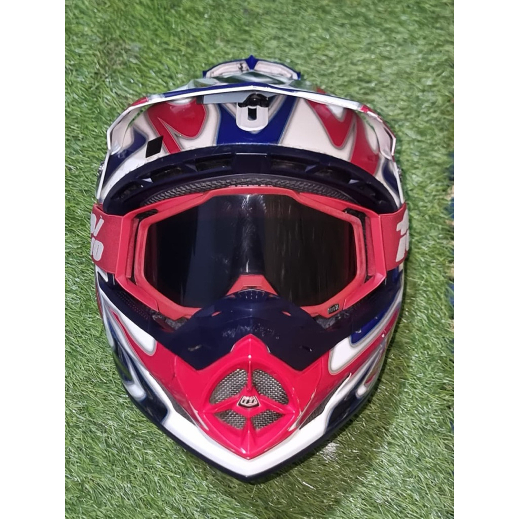 Helm TLD