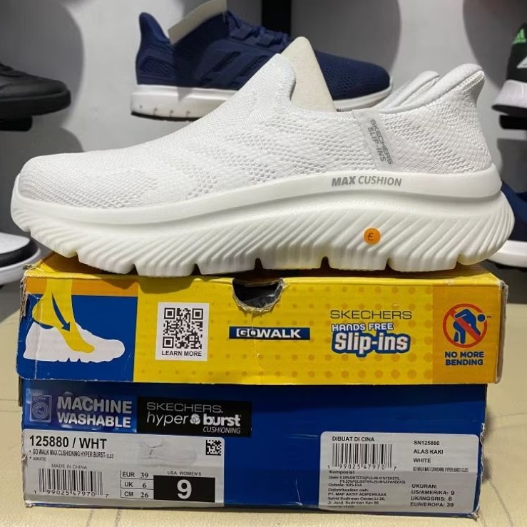 Sneakers Wanita Skechers Go Walk Max Cushioning Hyper Burst Cleo - White