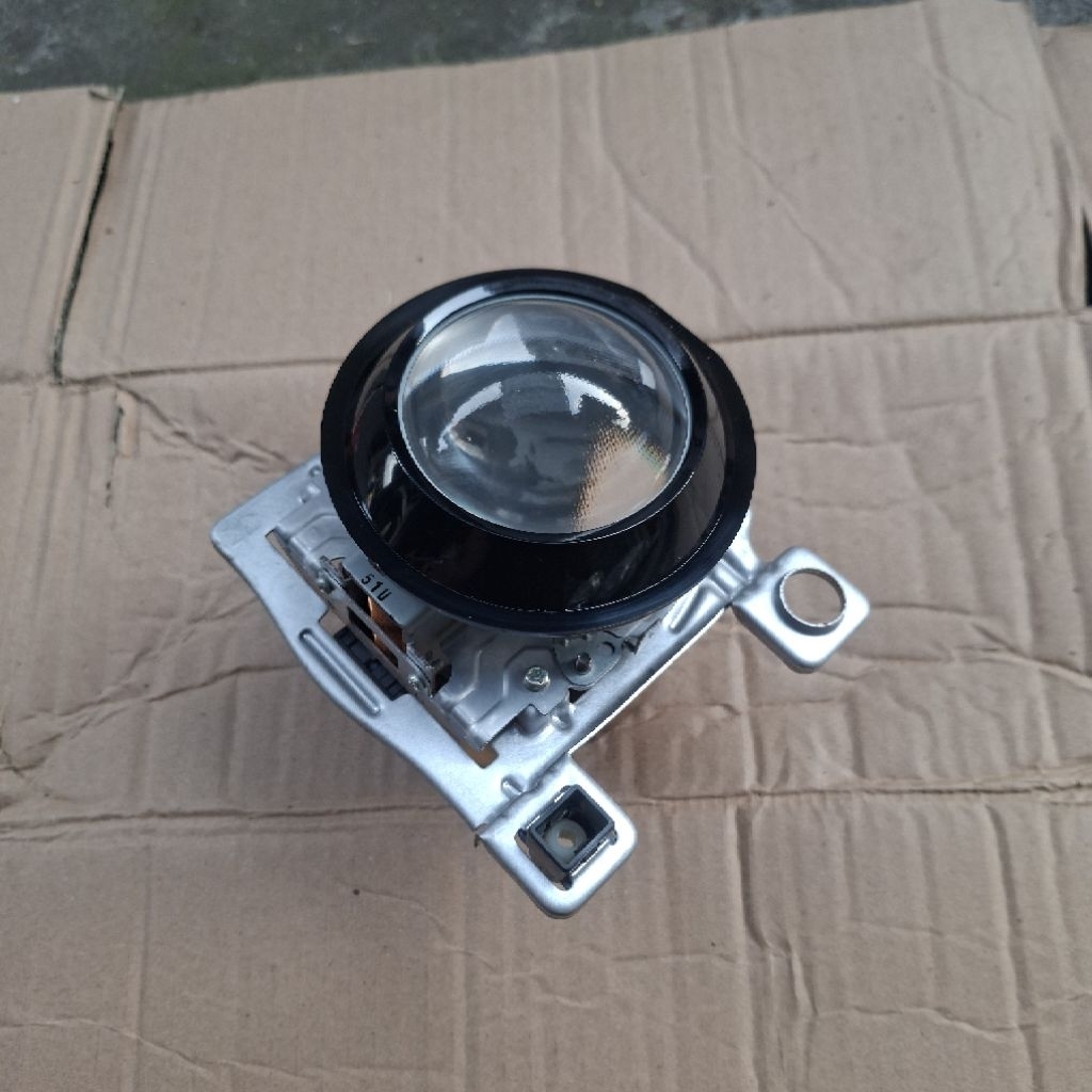 projektor proji lampu depan mobilio RS, yaris lele trd 2014 2015 2016 2017 original
