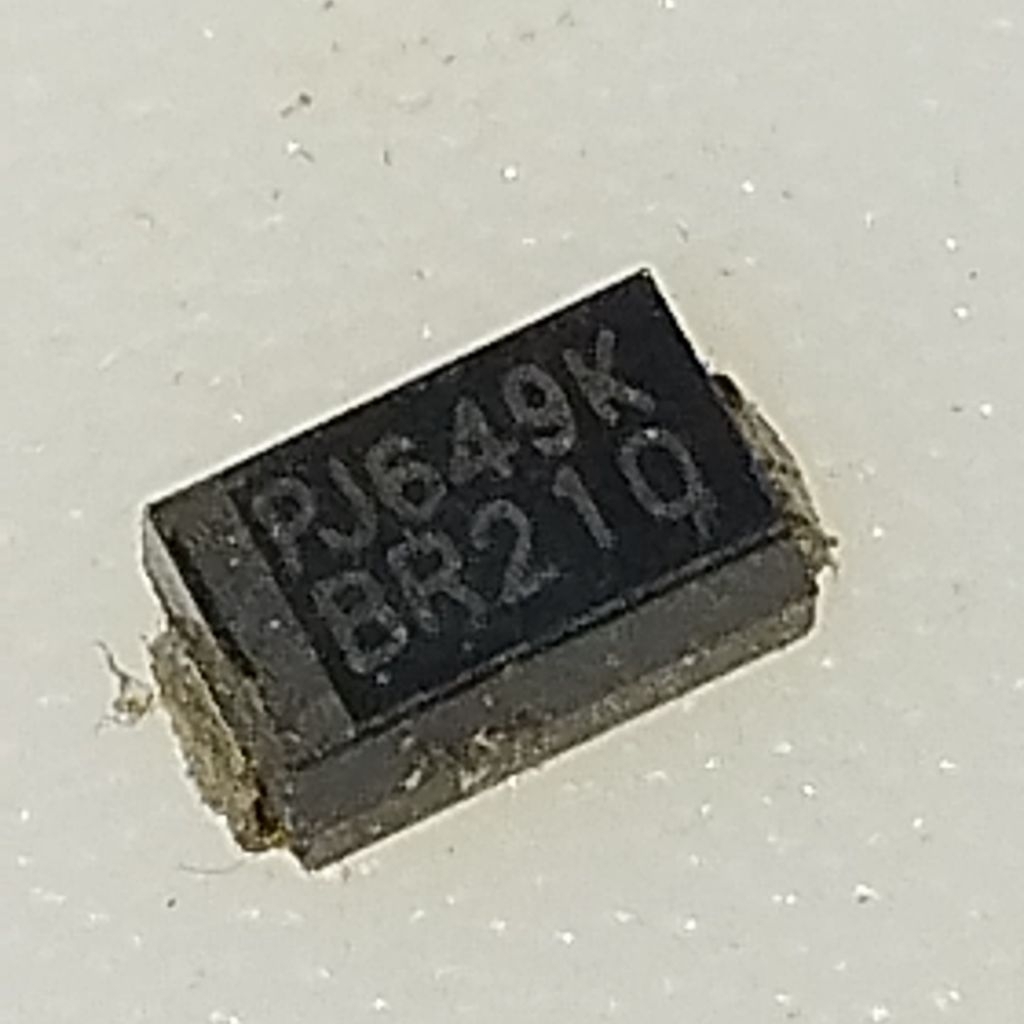 Dioda SMD PJ649K BR210