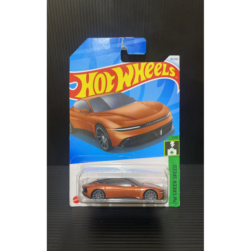 Hot Wheels Delorean Alphas