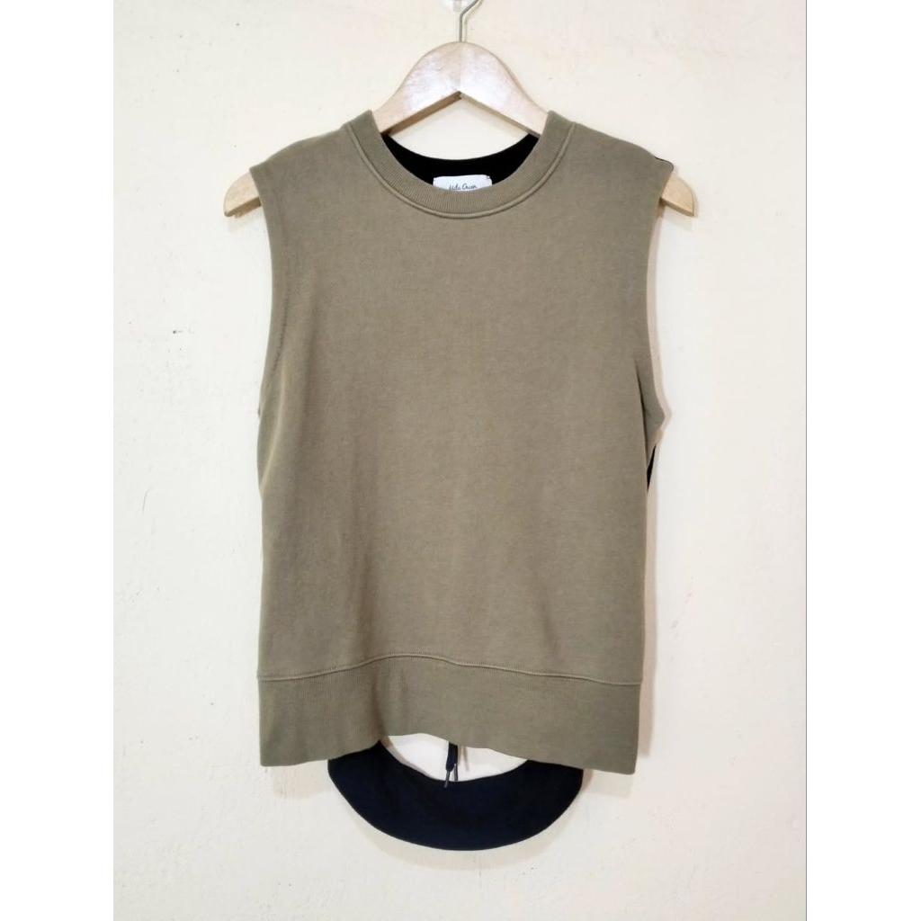 Mila Owen Sleeveless sweatshirt Vest