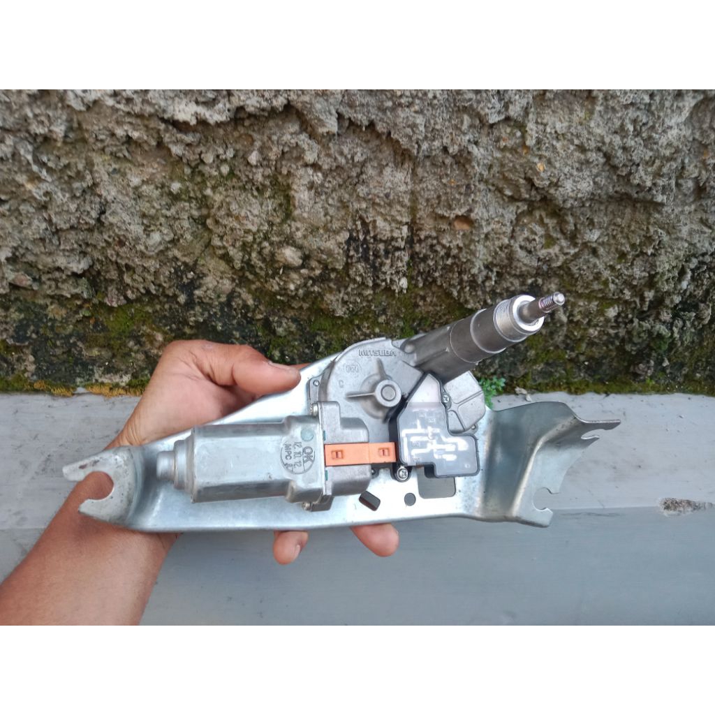 motor wiper belakang crv gen 4