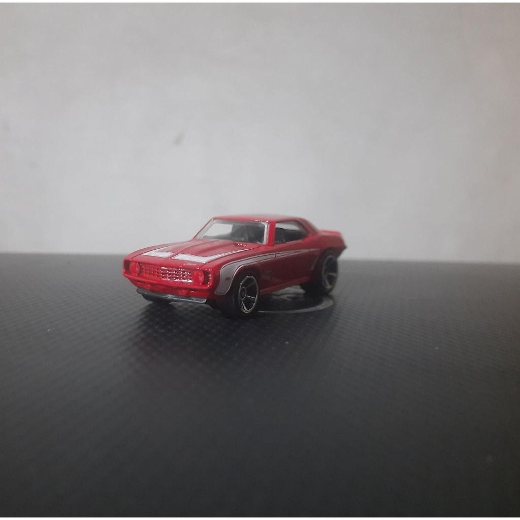 Hot Wheels 69 Copo Camaro