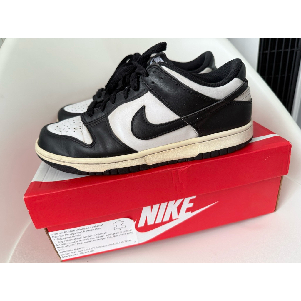 Preloved Nike Dunk Low Panda