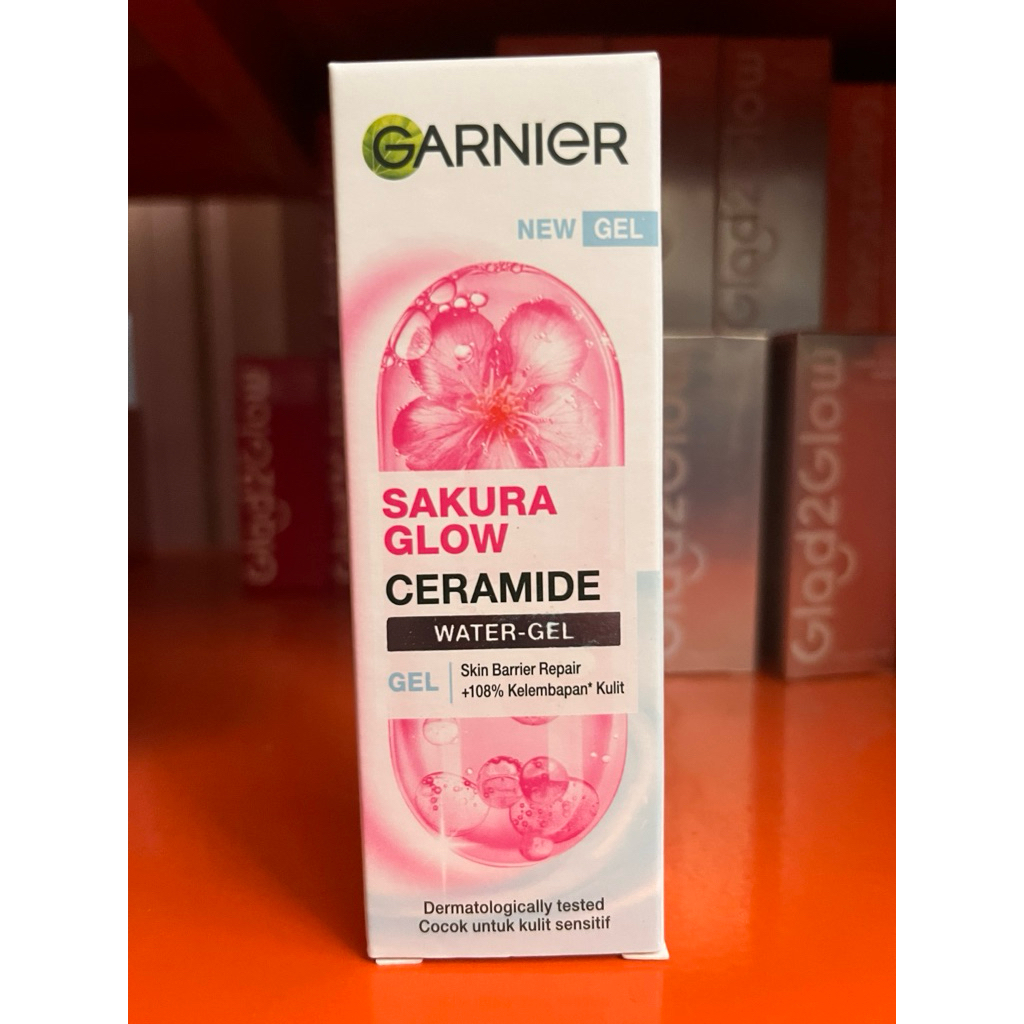 Paket isi 1 Garnier Sakura Glow Ceramide Water gel 20ml
