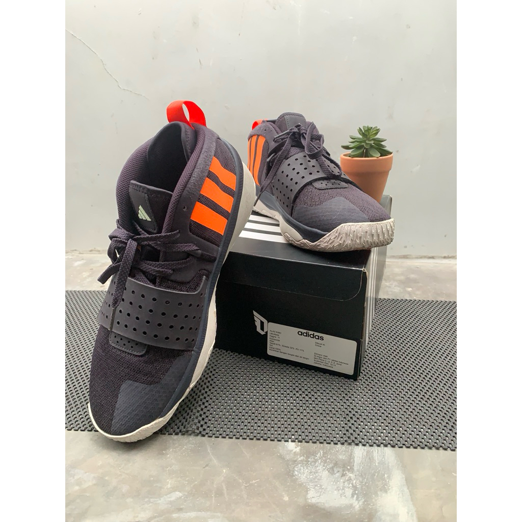 Sepatu Adidas Dame 8 extply original