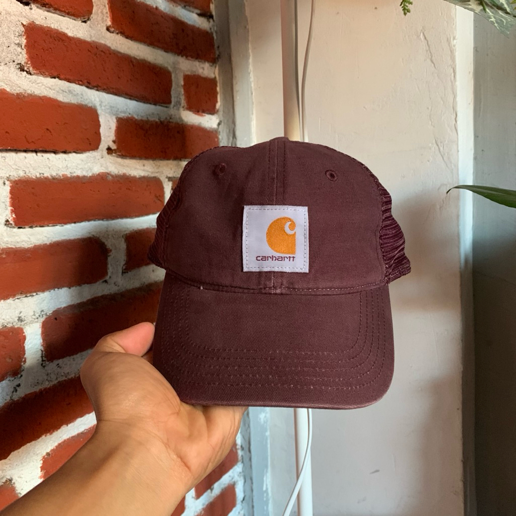 CARHARTT TRUCKER HAT MAROON