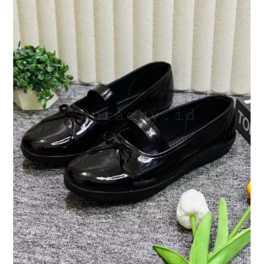Olivia Flat Shoes Wanita Sepatu Balet Women Shoes