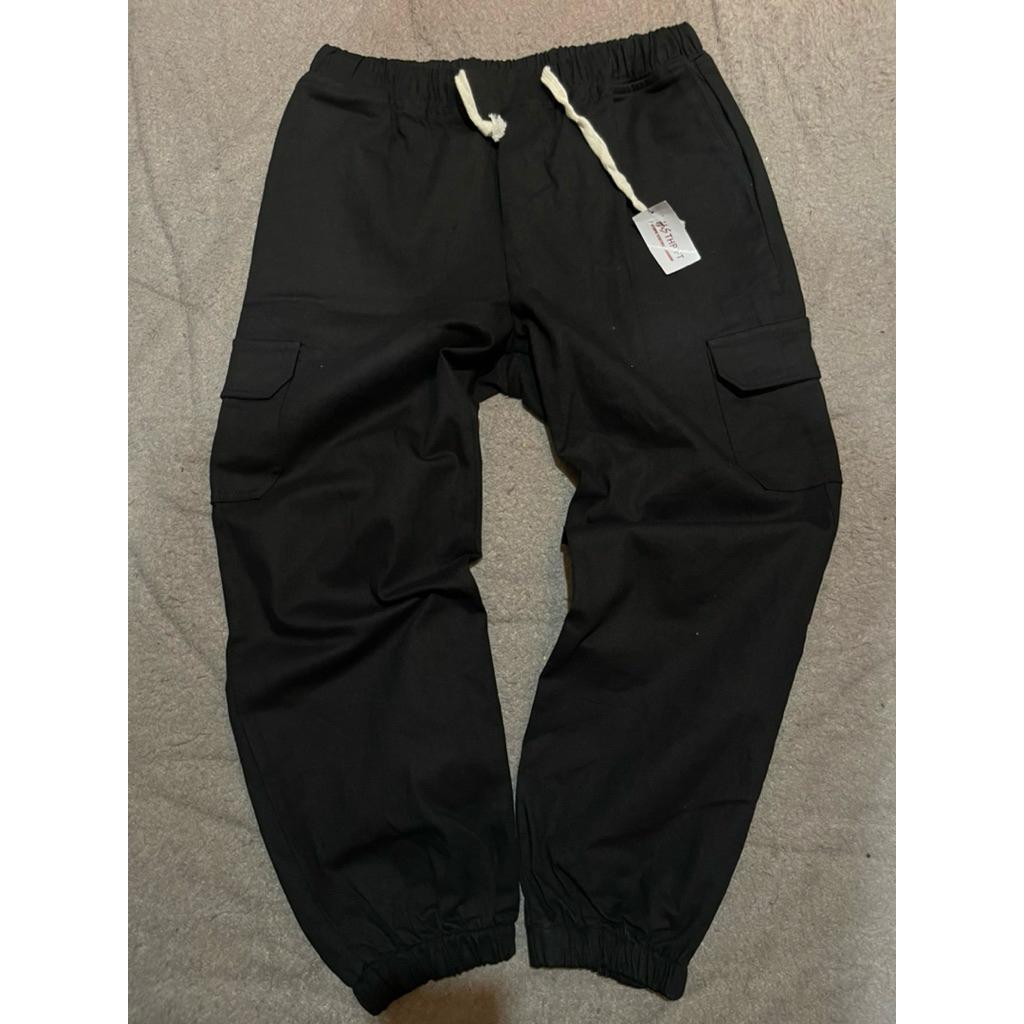 Acover Celana Panjang Joger Cargo Black