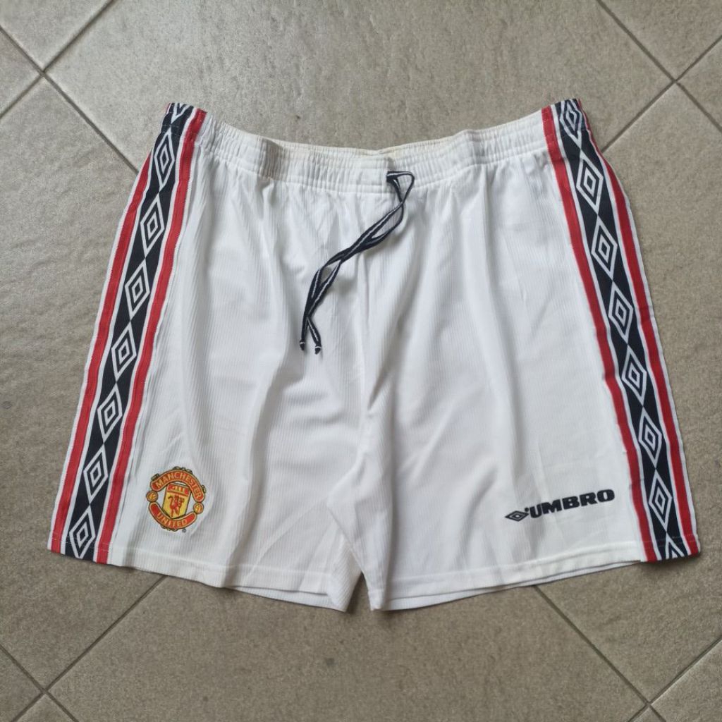 celana bola vintage Umbro MU