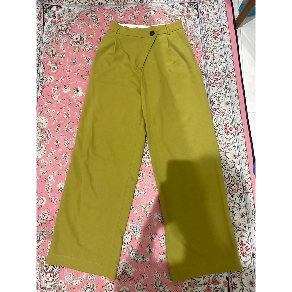 preloved 3mongkis pants