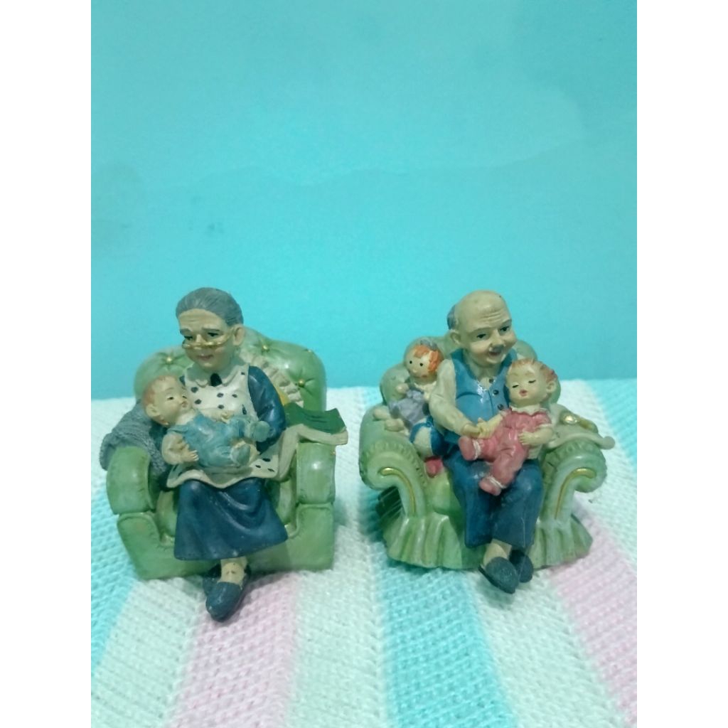 pajangan kakek nenek