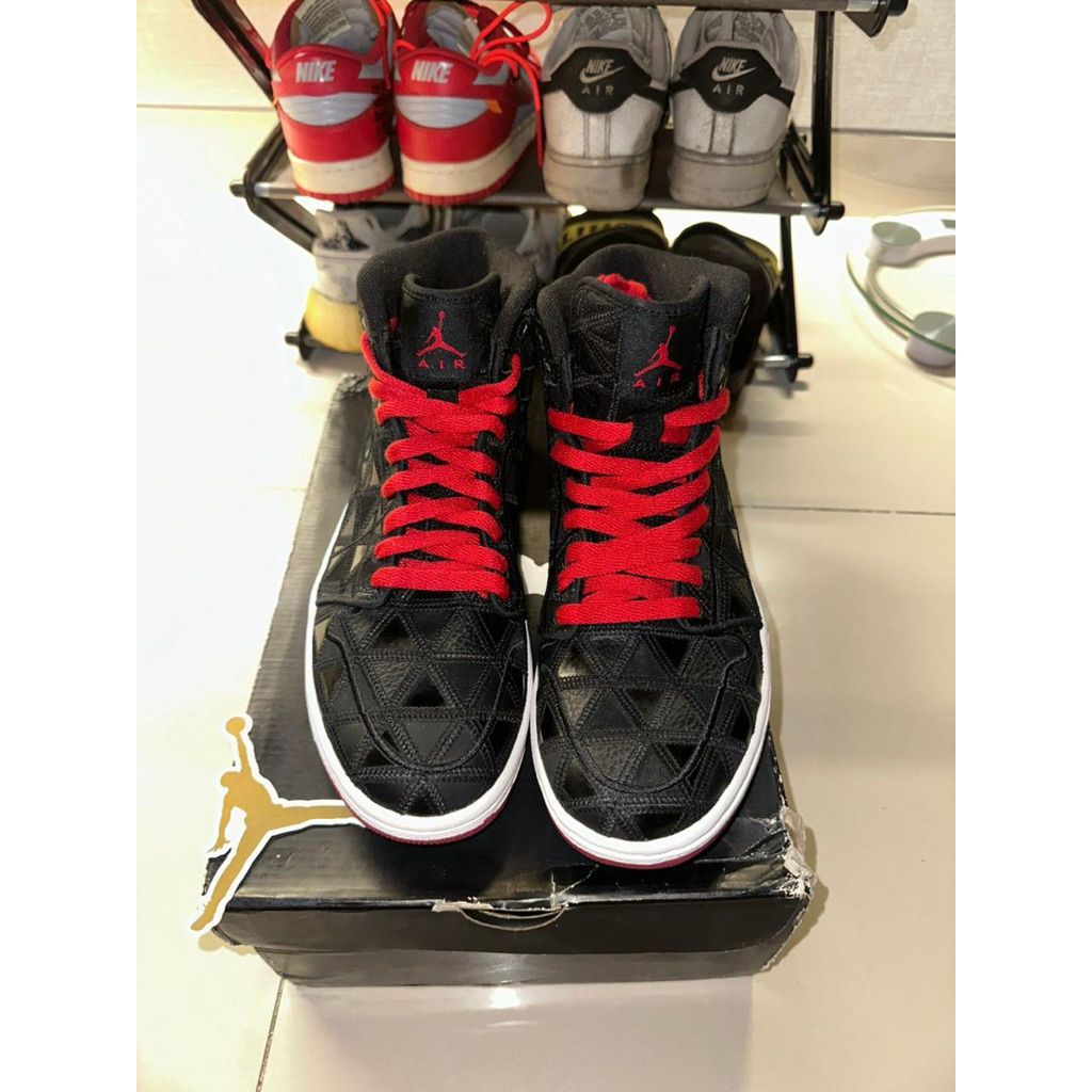 Nike Air Jordan black of flame thn 2009 size 42 Nego