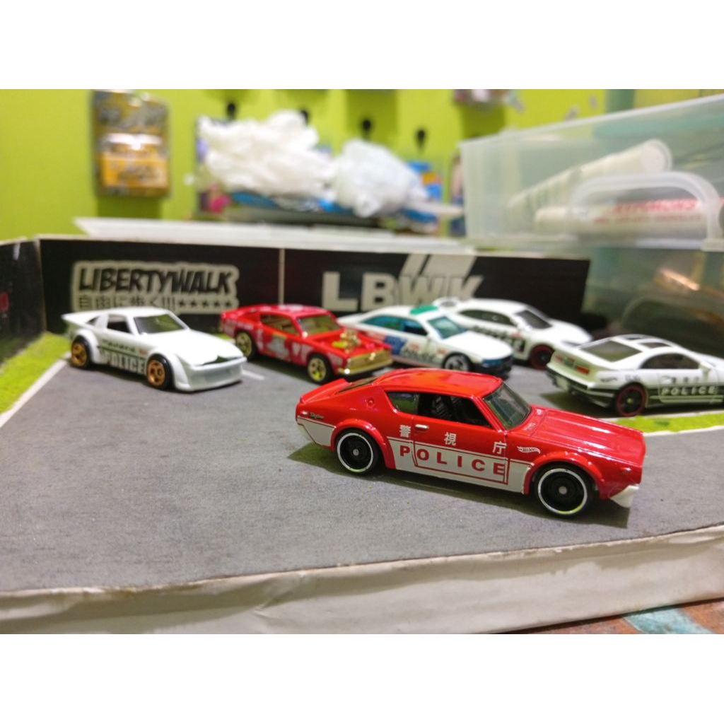 hotwheels nissan skyline 2000gt