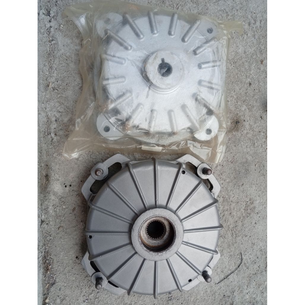 tromol vespa ring 8 depan baru belakang second sudah vapor