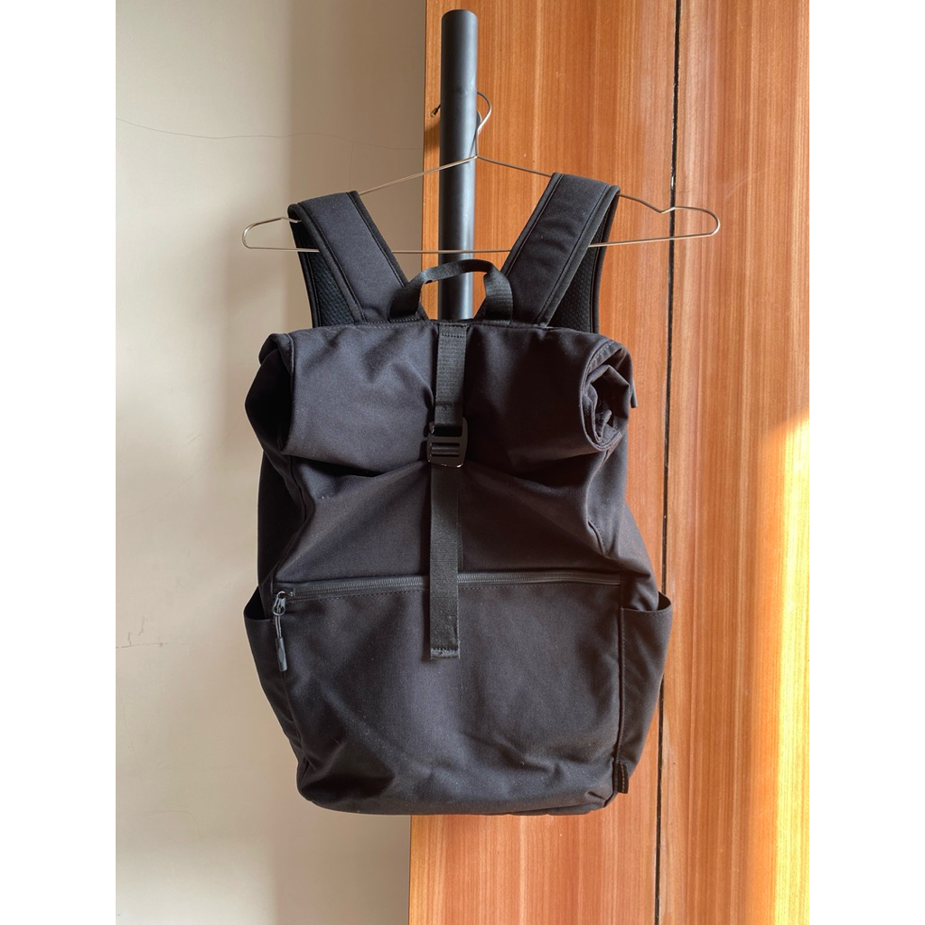 Tas Ransel Uniqlo