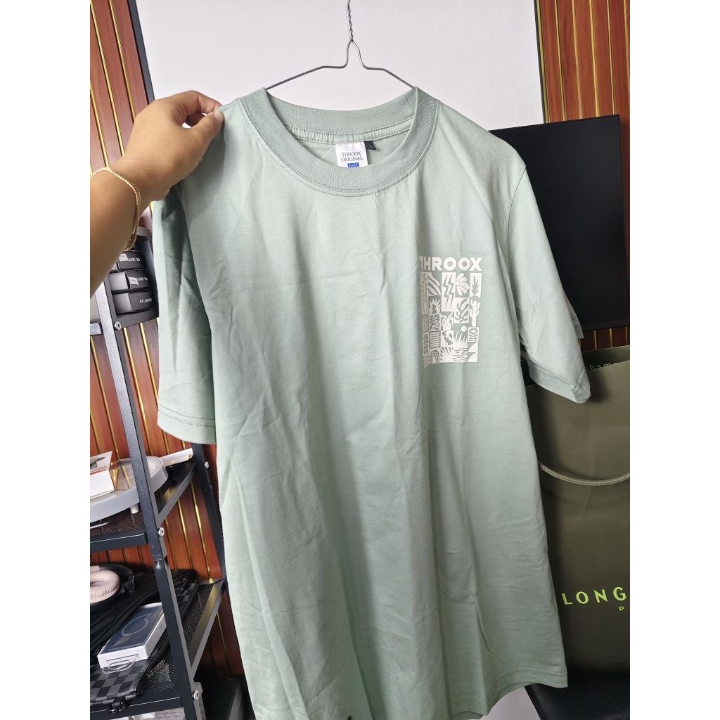 Throox kaos pendek (uk L)