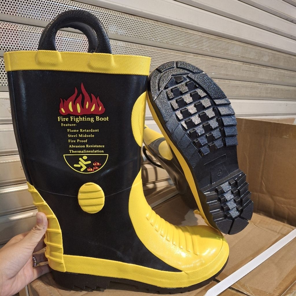 Sepatu Harmit Sepatu Pemadam Kebakaran/ Sepatu Pemadam Kebakaran Fire Fighter / Sepatu Boot Harmit
