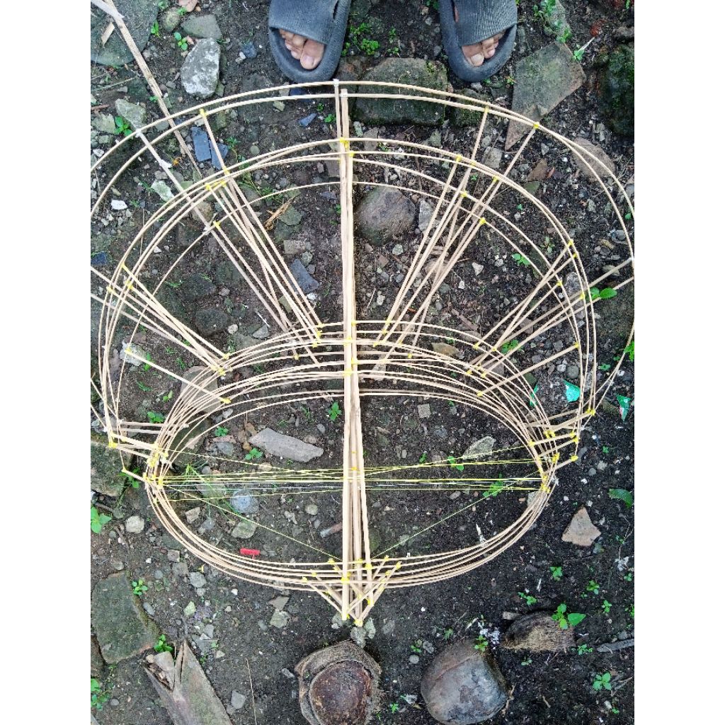 bahan rangka layangan pegon ceper diameter 1,3meter
