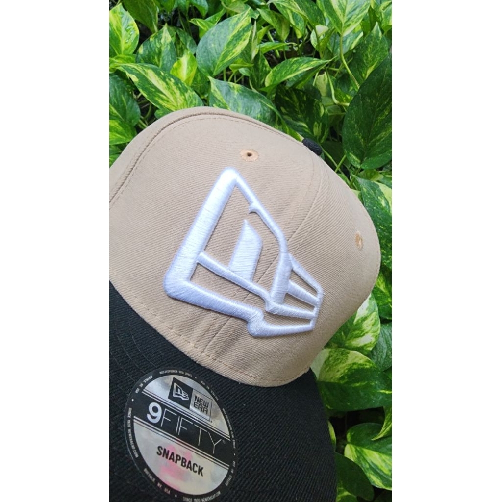 Topi New Era Big Logo - New Era ( setelan ) ORIGINAL