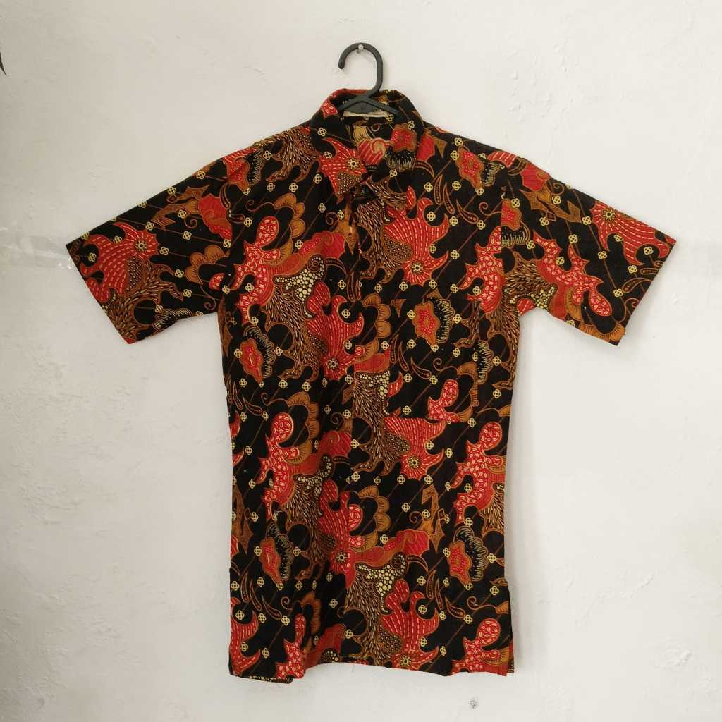 Kemeja Pria Batik Lengan Pendek Katun Motif Bunga