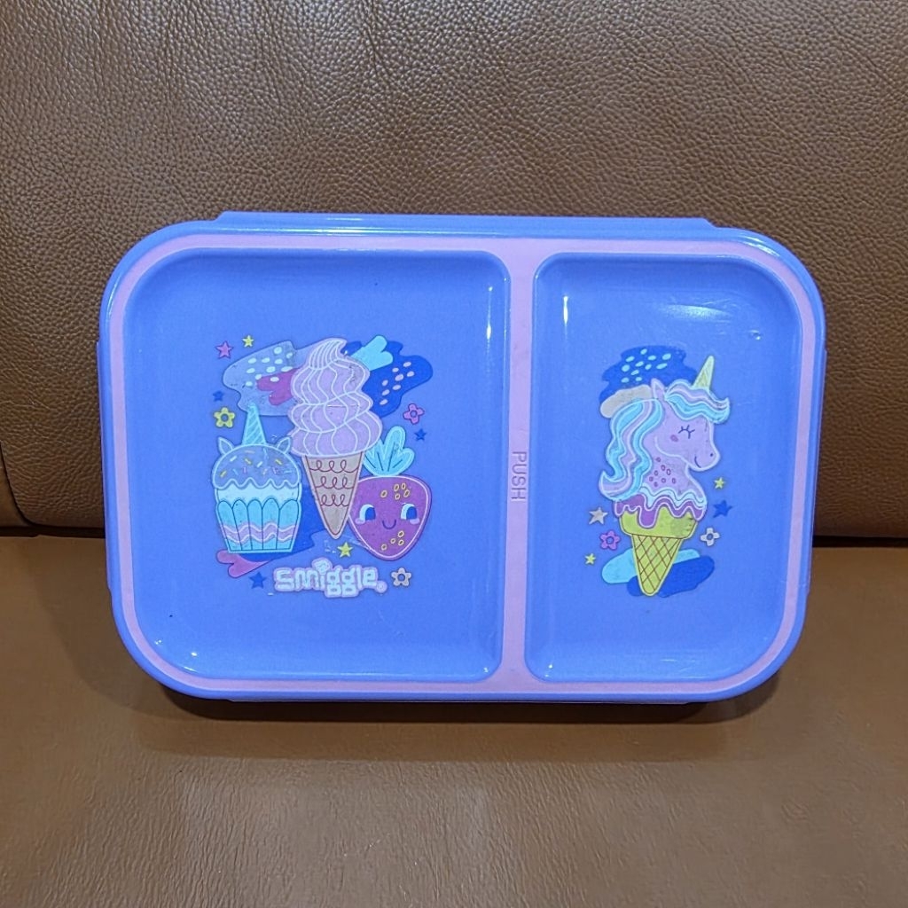 Preloved Kotak Makan Anak Smiggle Original