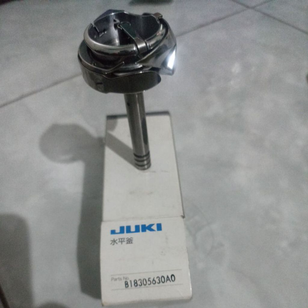 Rotary Hook Assembly JUKI B1830 563 OAO ORIGINAL PART JUKI (