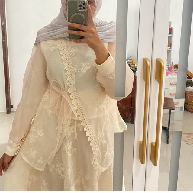 One set elea/ one set lebaran preloved