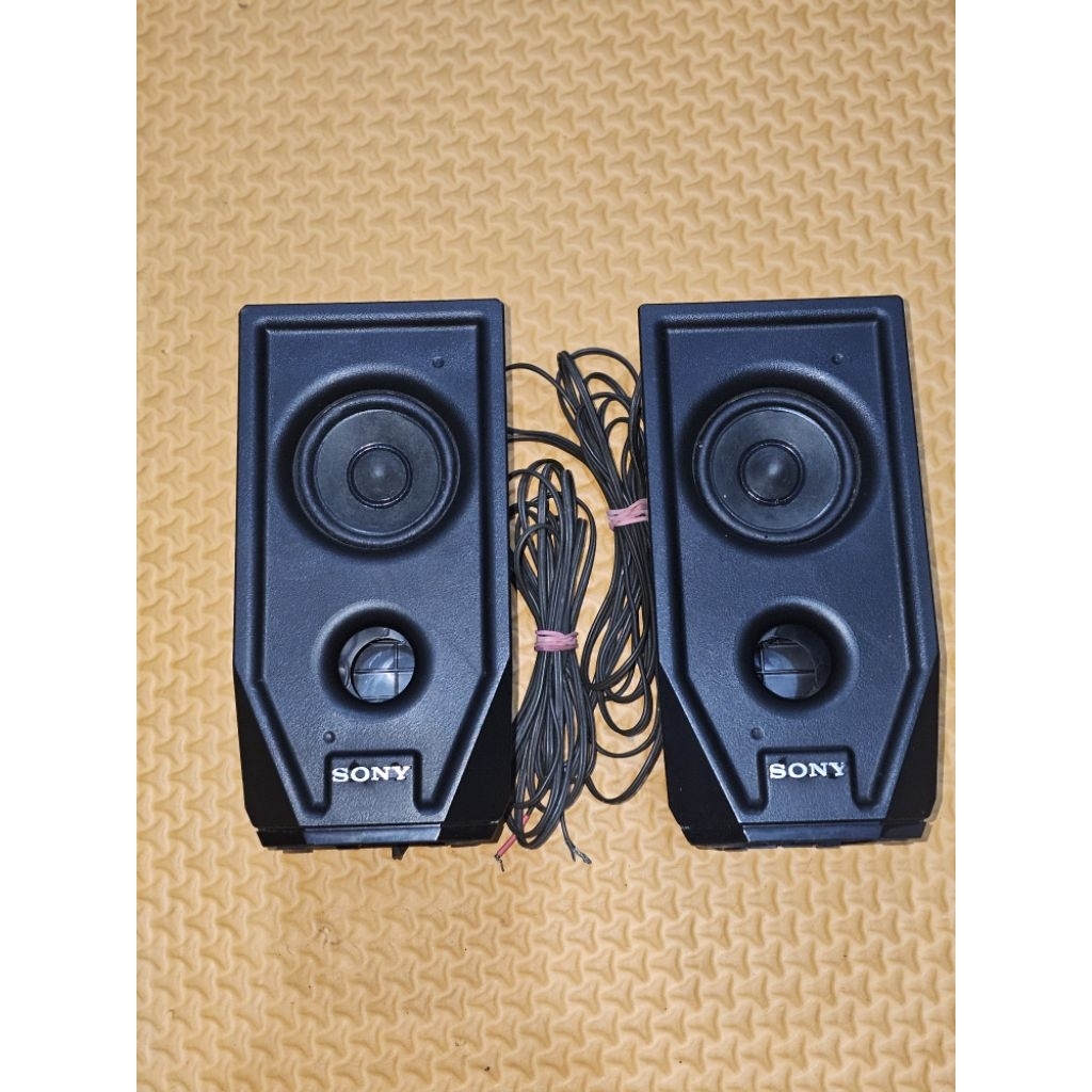 speaker Sony (Sepasang) Front L & Front R bekas home theater sony BDV E2100