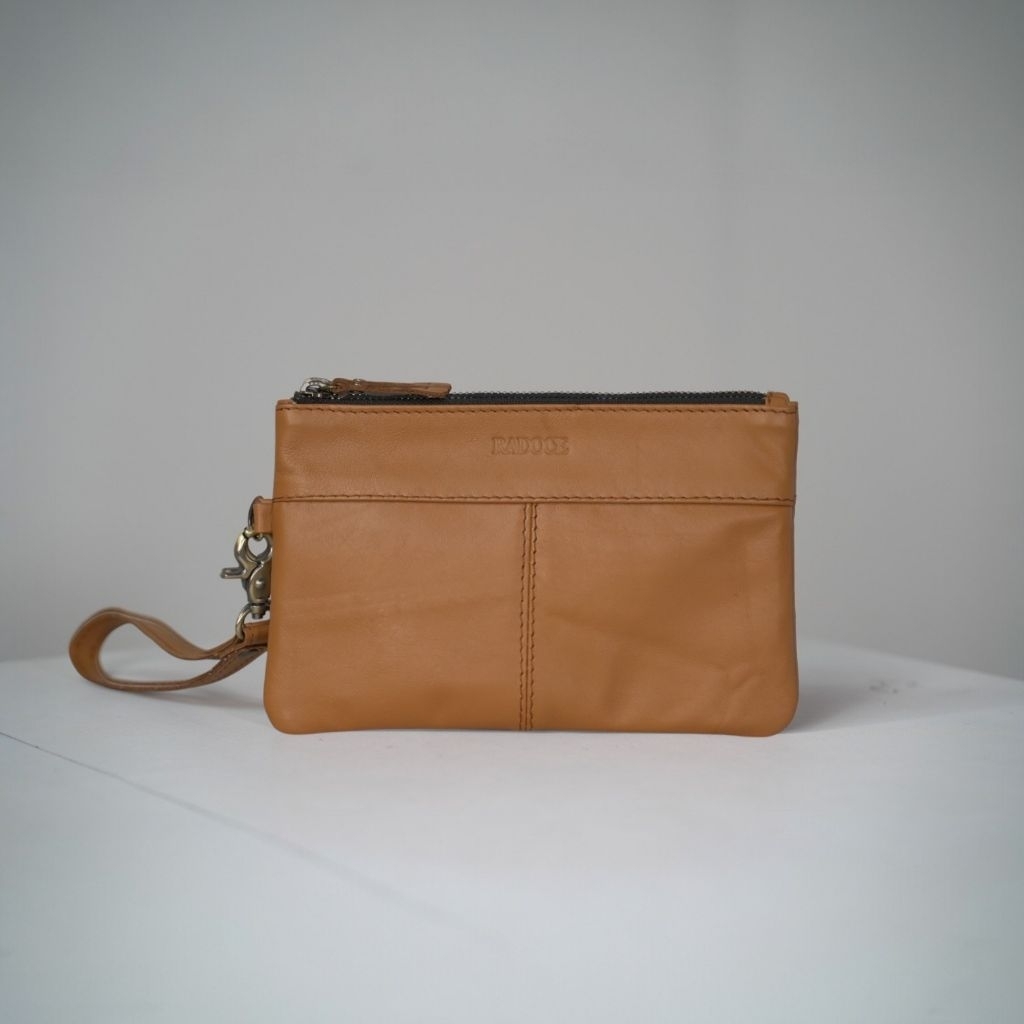 Radoce Bags - Clutch Pouch - Tas Tangan Wanita - Tas Kulit Sapi Asli - VENA