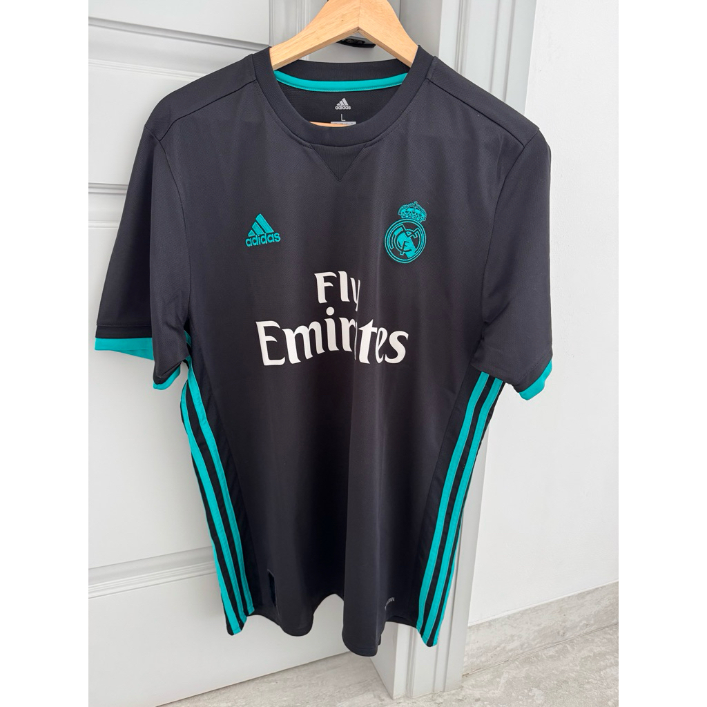 Jersey Real Madrid Away Kit 2017-2018 ORIGINAL size L Replica Version [Preloved]