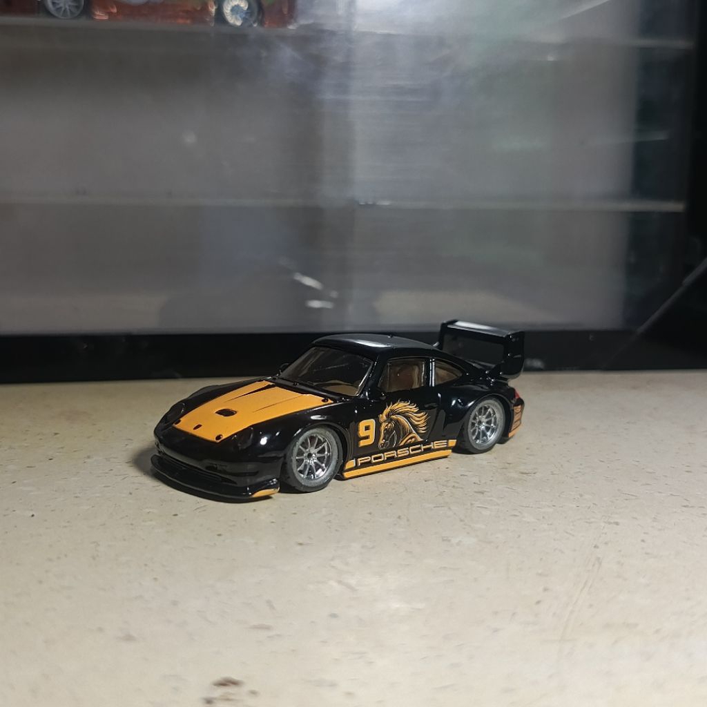 Hotwheels Porsche 933 GT2 Neon Speeders Swap Ban Karet