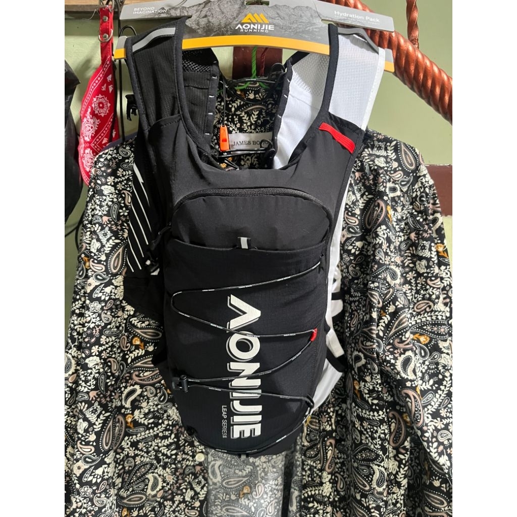 aonijie backpak