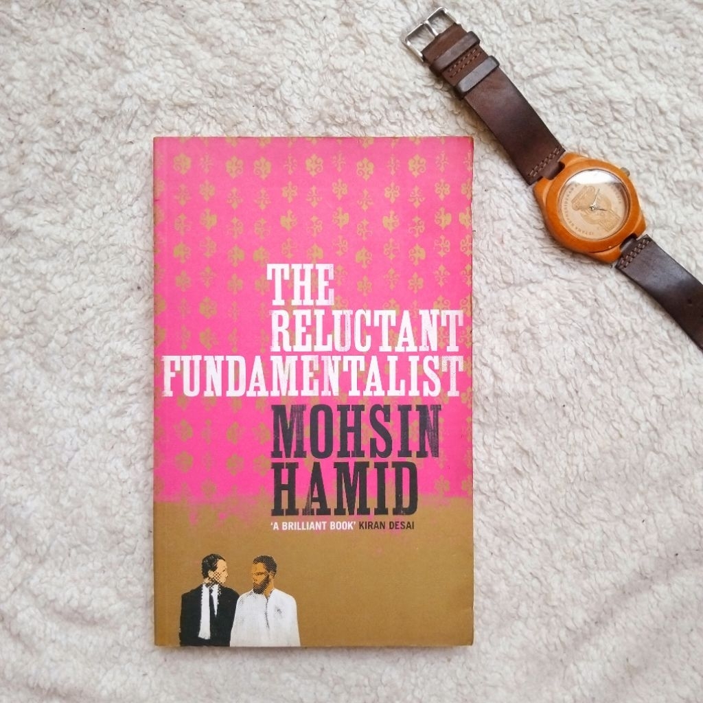 Novel import preloved The Reluctant Fundamentalist - Mohsin Hamid Bahasa Inggris original