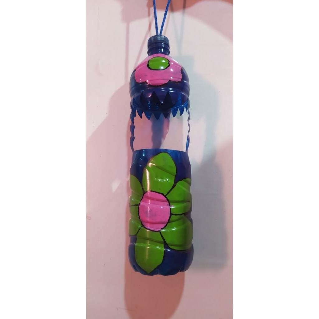 pot gantung botol plastik Aqua 1, 5 liter
