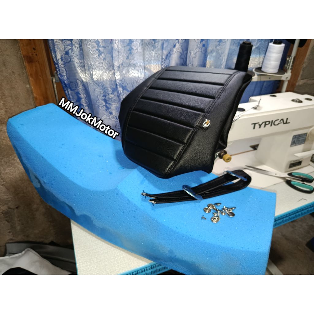 spon/busa jok honda win 100 custom-jok honda win-busa jok-kulit jok