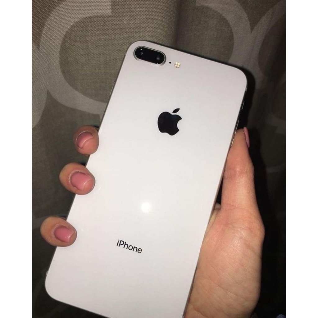 iphone 8 plus like new 64 gb
