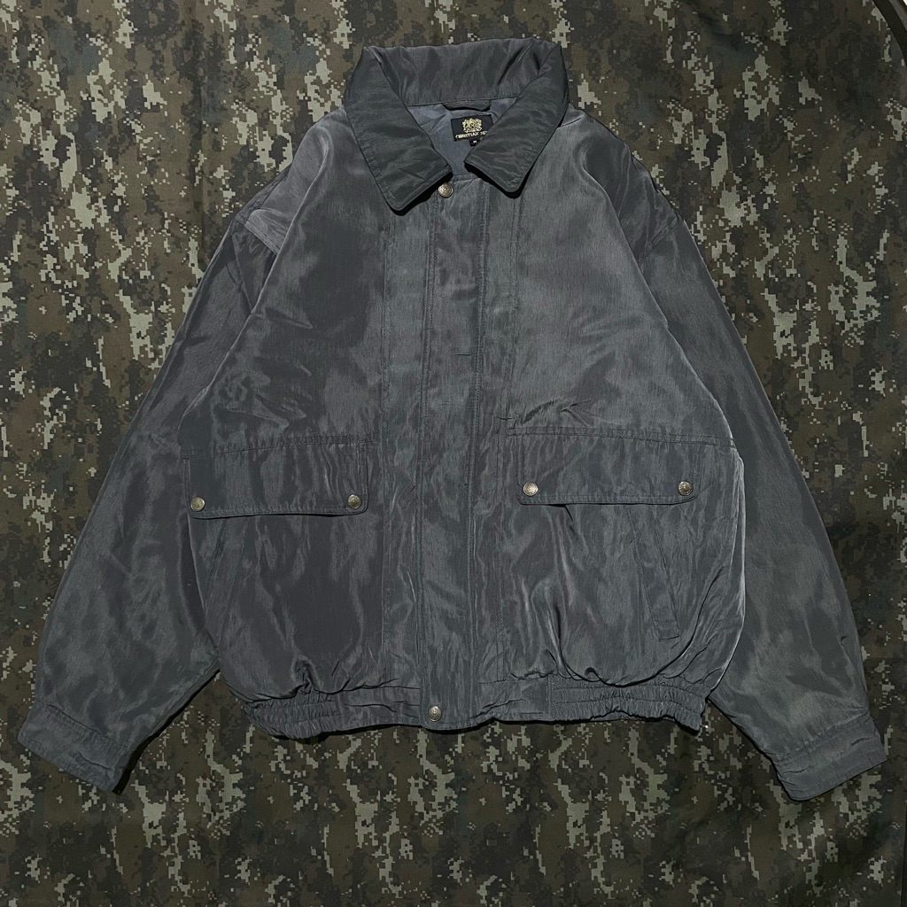 Jaket Pria Boxy Zipper Casual Oversize Simple Kekinian Second Preloved