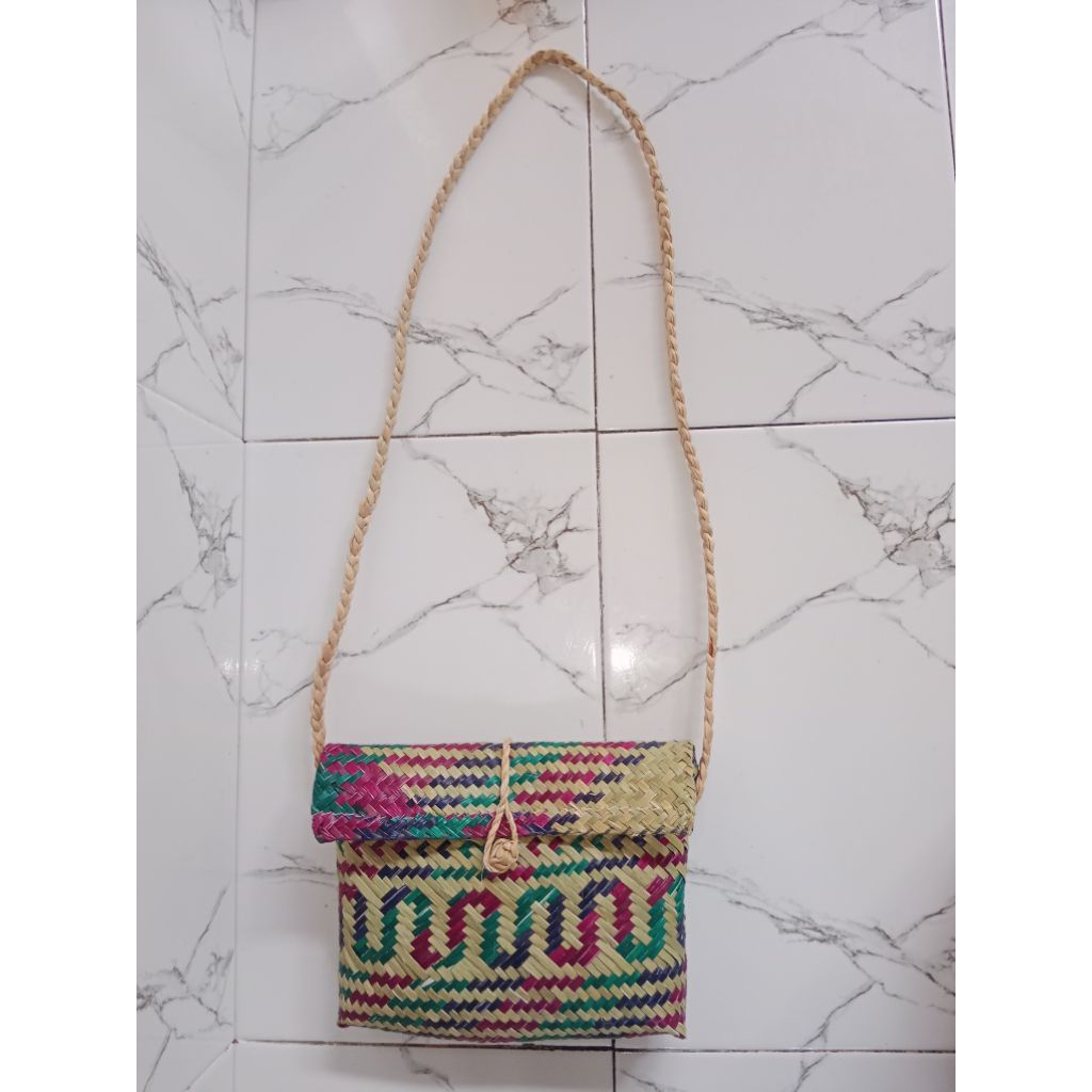 TAS SELEMPANG PURUN MOTIF RANDOM