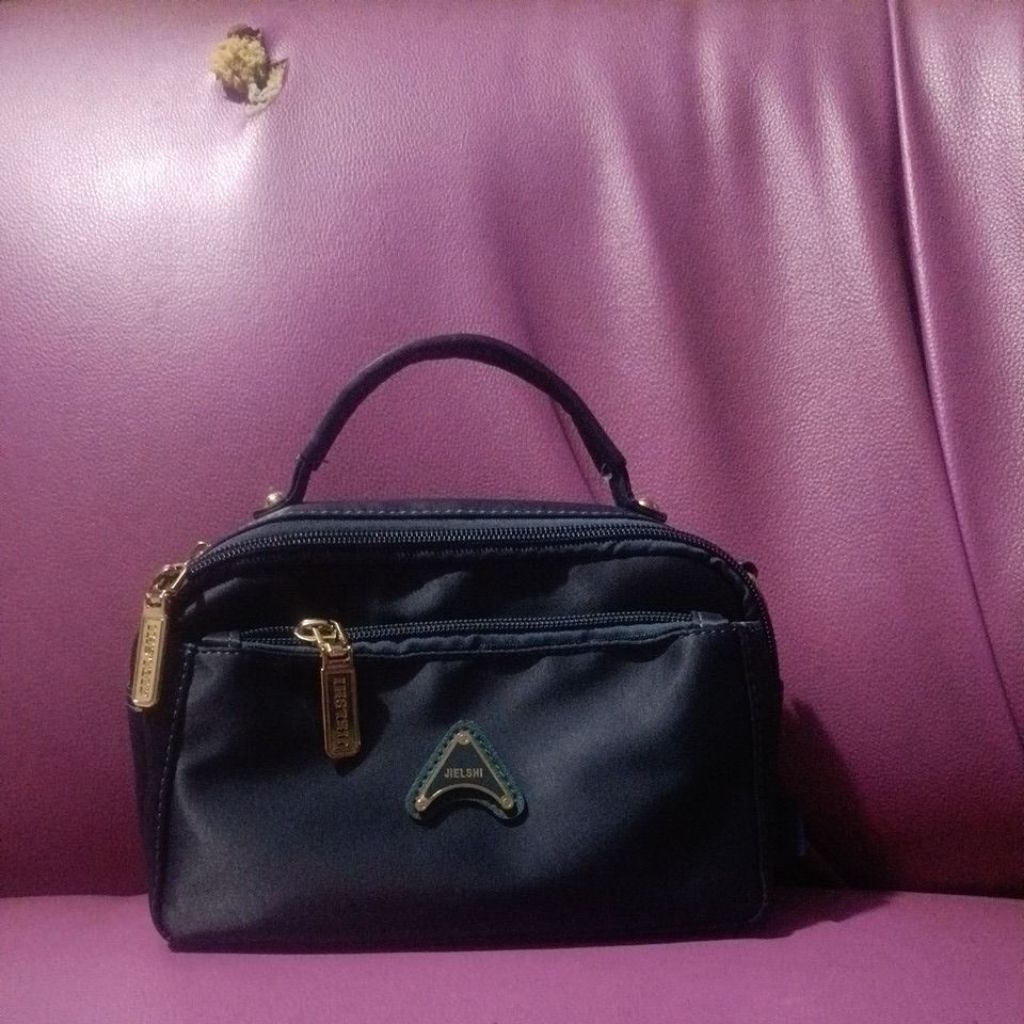 tas jielshi