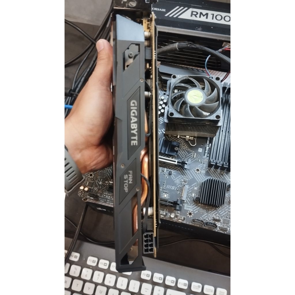 VGA GIGABYTE RX570 4GB