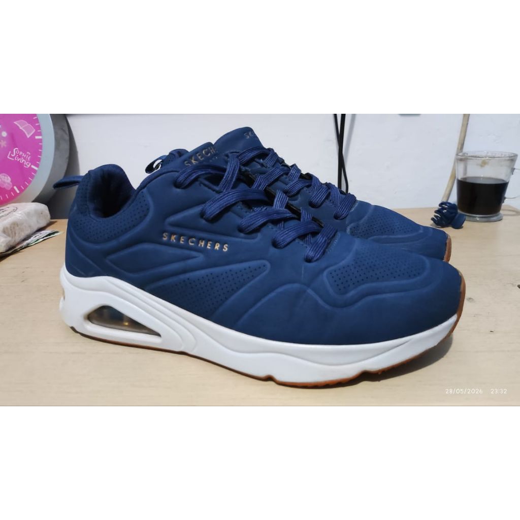 skechers navy los angeles size 44
