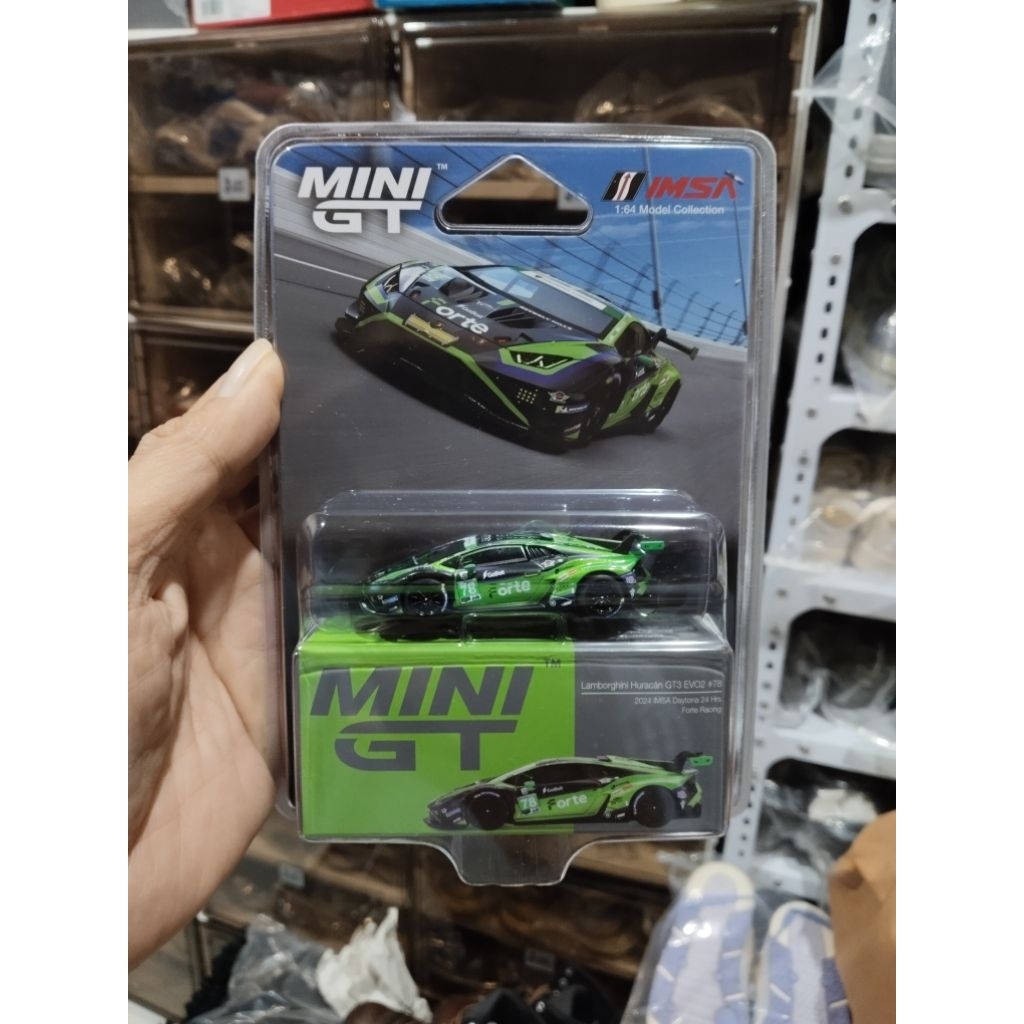 Mini GT Lamborghini Huracan GT3 IMSA Daytona 1062
